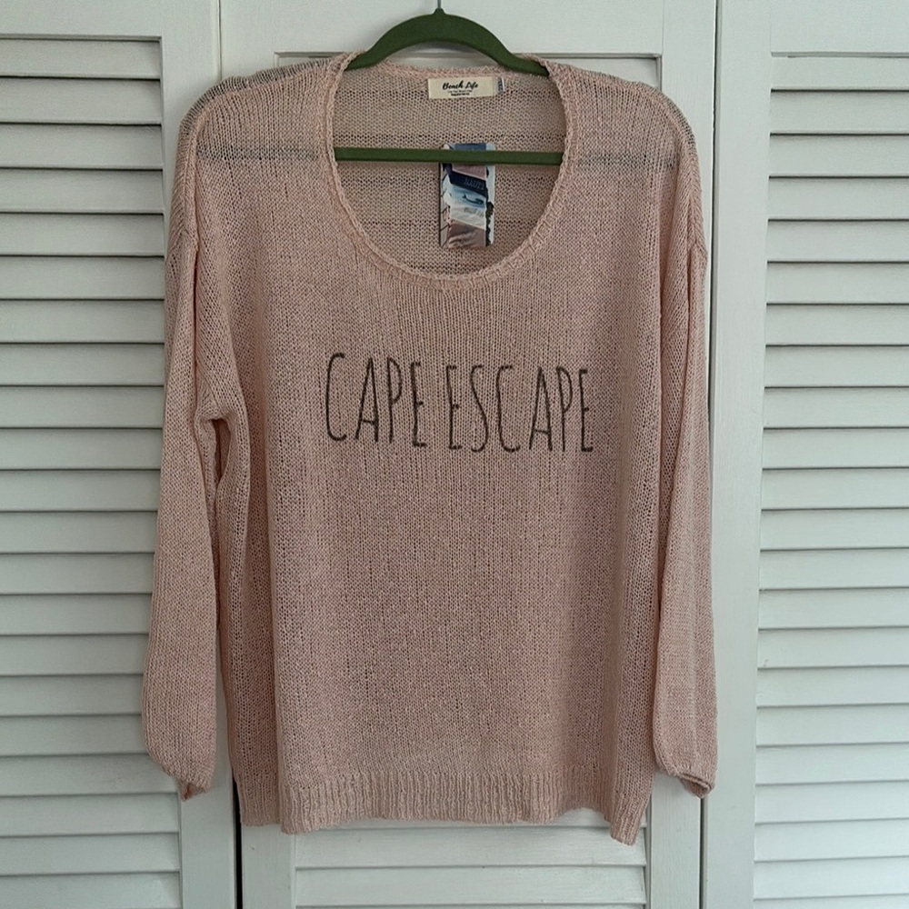 NWT Cape Escape beach knit 🩷 sweater fits women size 12-16 light pink / blush